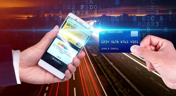 为何养卡人偏向直接刷卡而非移动支付?